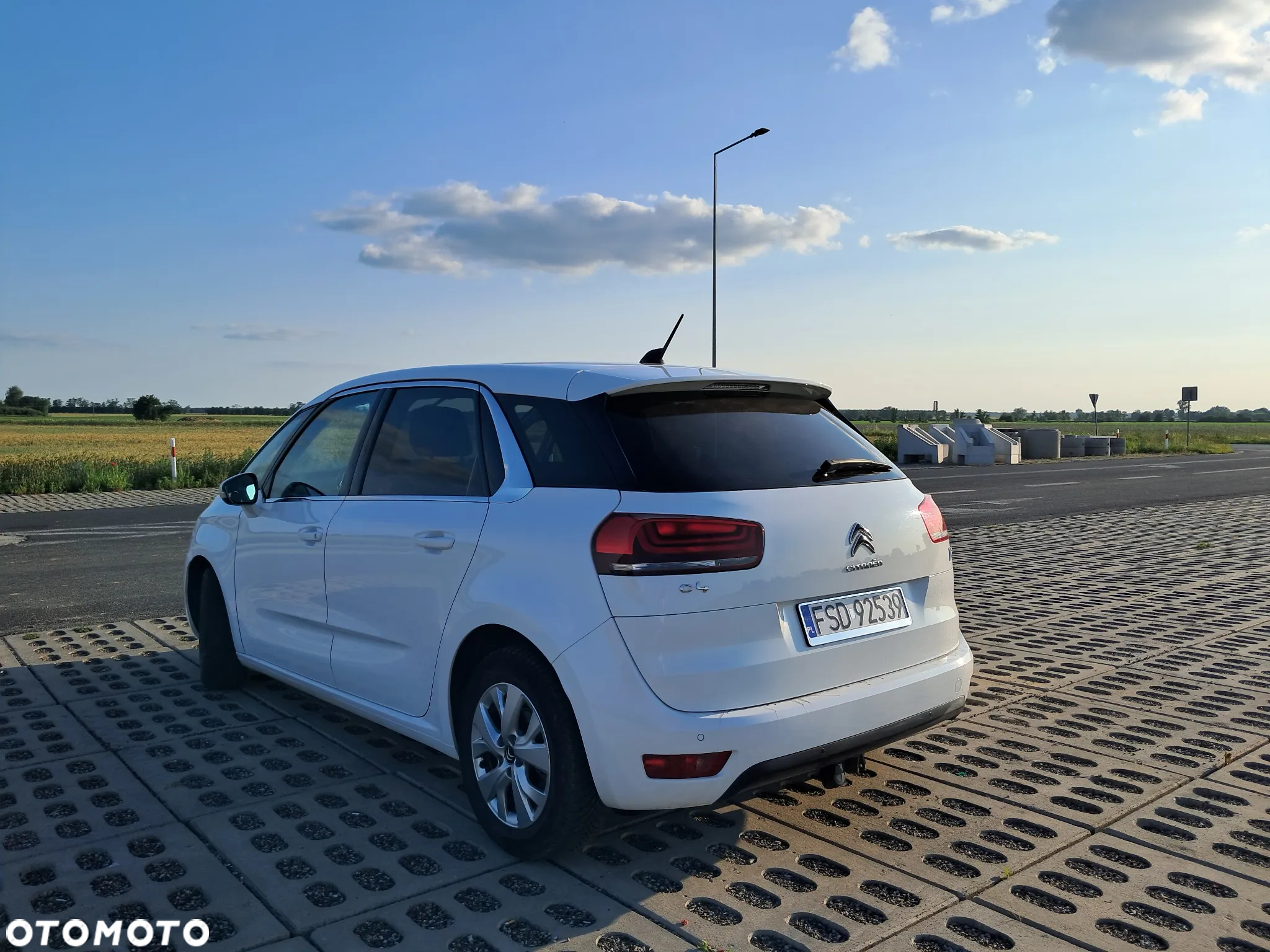 Citroën C4 Picasso - 2