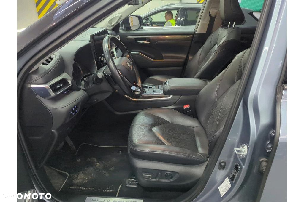 Toyota Highlander - 5