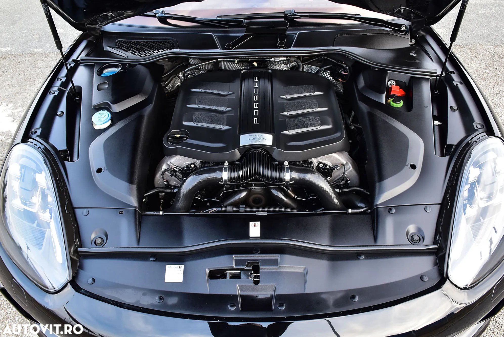 Porsche Cayenne GTS Tiptronic S - 13