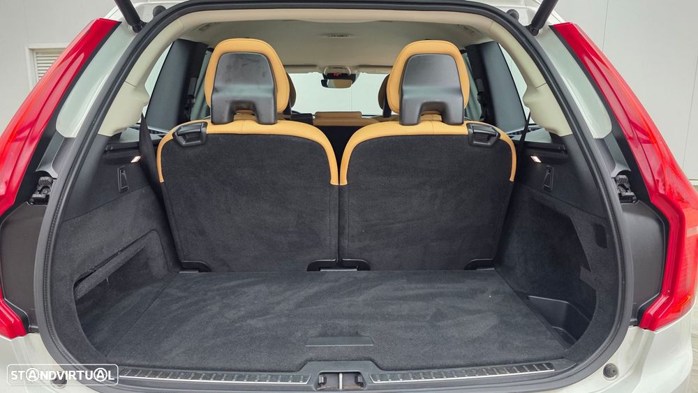 Volvo XC 90 2.0 D4 Momentum - 39