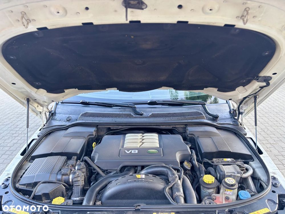 Land Rover Range Rover Sport - 32