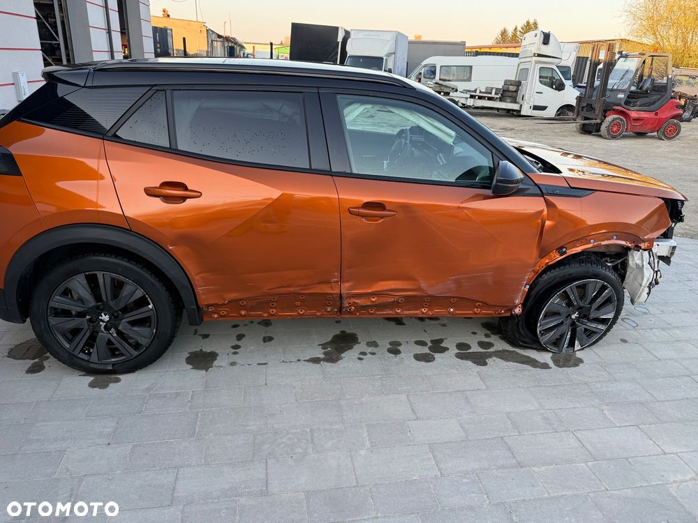 Peugeot 2008 GT Line - 5