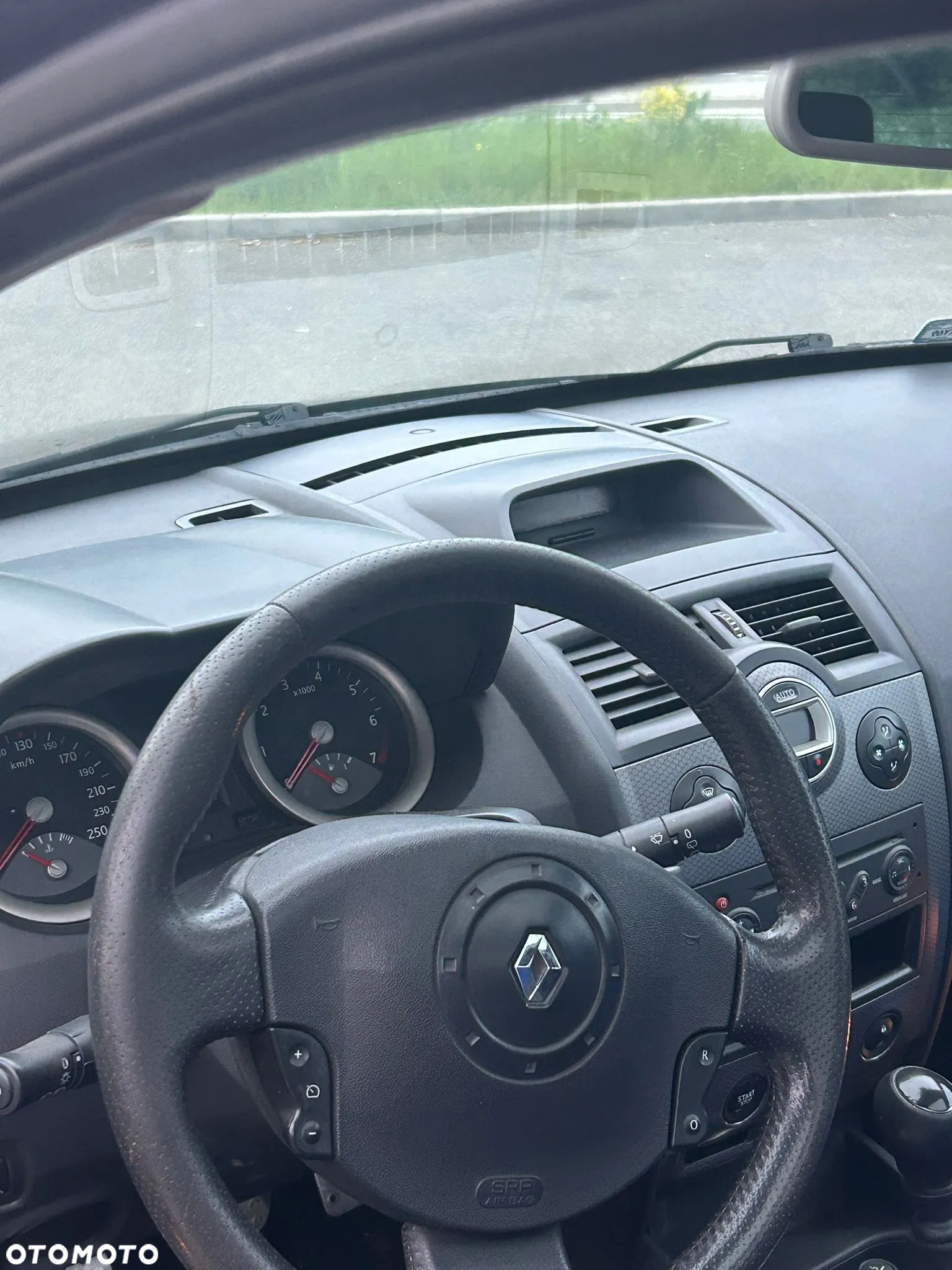 Renault Megane Sport - 6