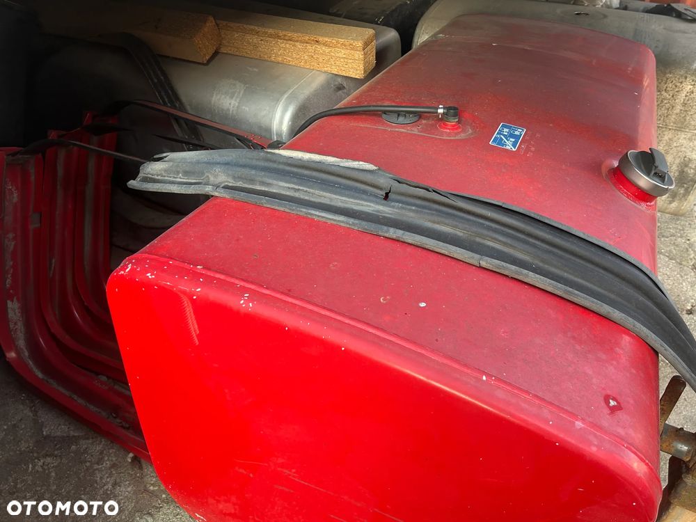 Scania R450 RETARDER / HYDRAULIKA HYVA / ZBIORNIKI 1200 L / KLIMA POSTOJOWA / TACHOGRAF NOWEJ GENERACJI / KABINA STREAMLINE / 2015 ROK !! - 40
