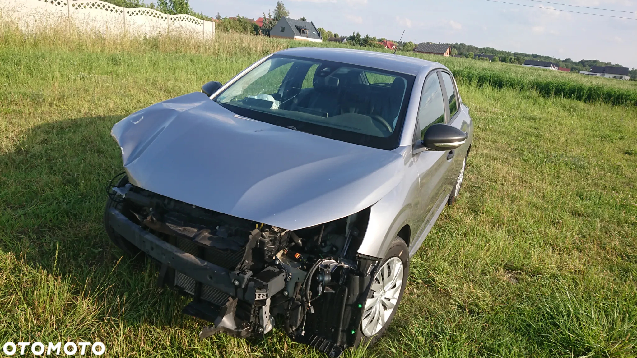 Peugeot 208 - 7
