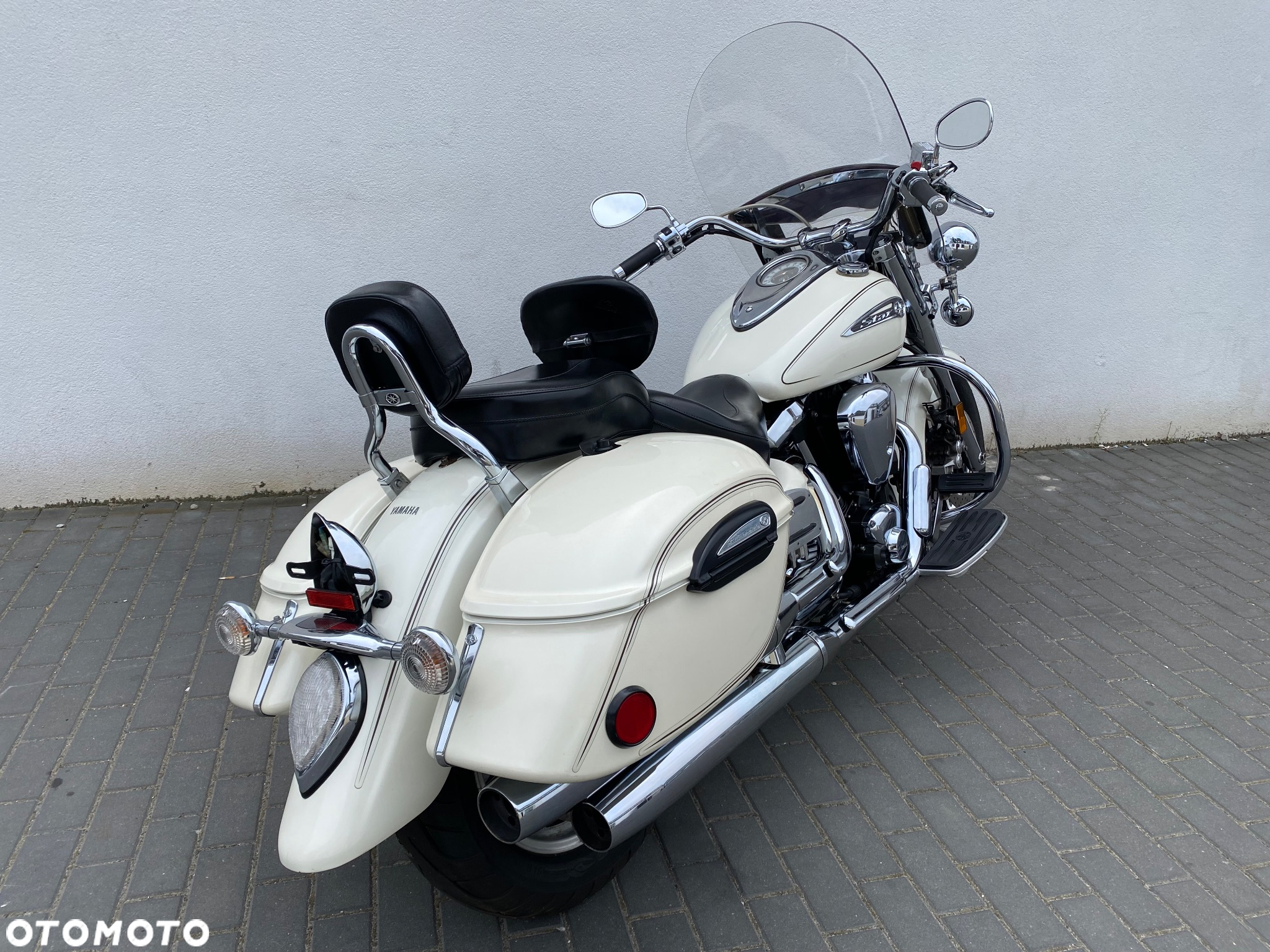 Yamaha Road Star - 4