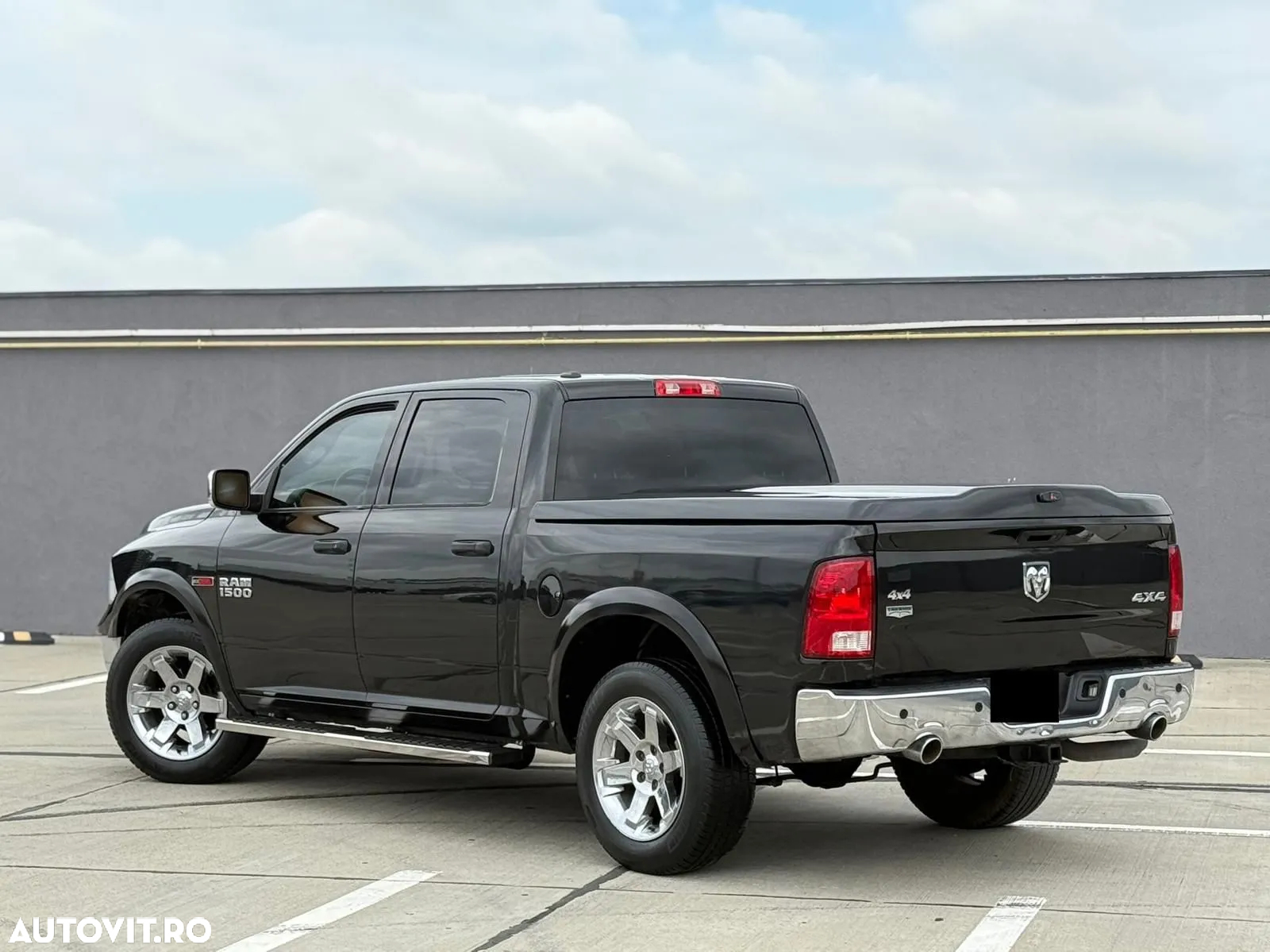 Dodge RAM - 4