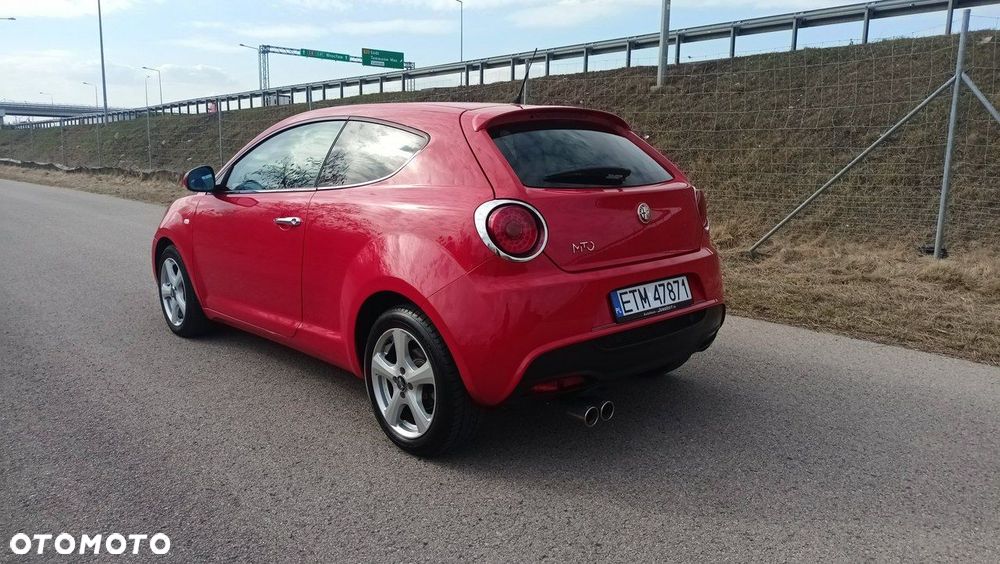 Alfa Romeo Mito 1.4 16V - 10