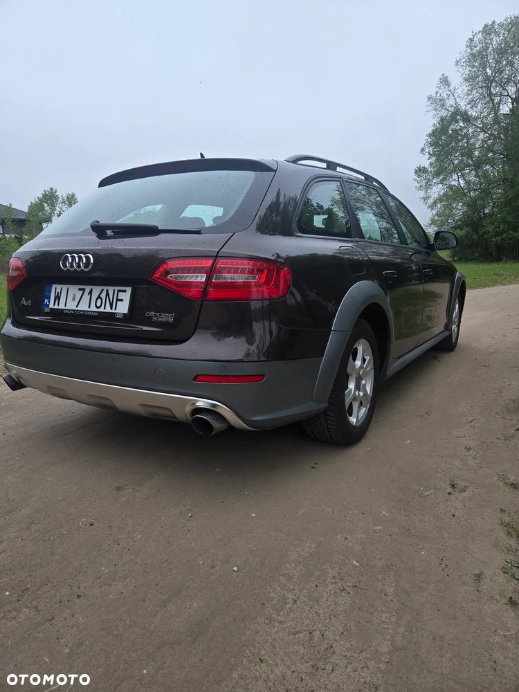 Audi A4 Allroad - 2