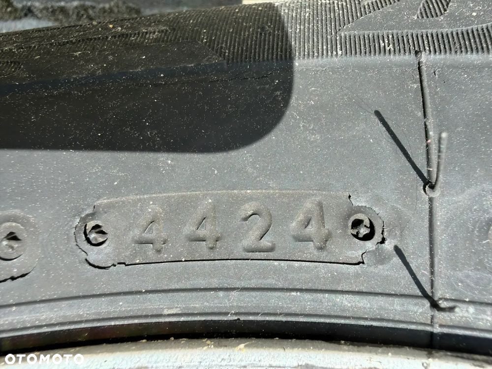 Volkswagen E-CRAFTER - 37