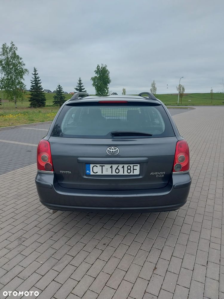Toyota Avensis 2.0 D-4D Sol - 5