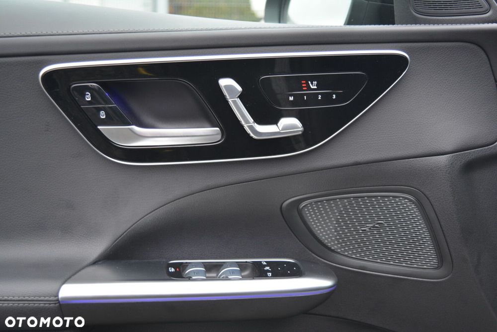 Mercedes-Benz Klasa C - 16