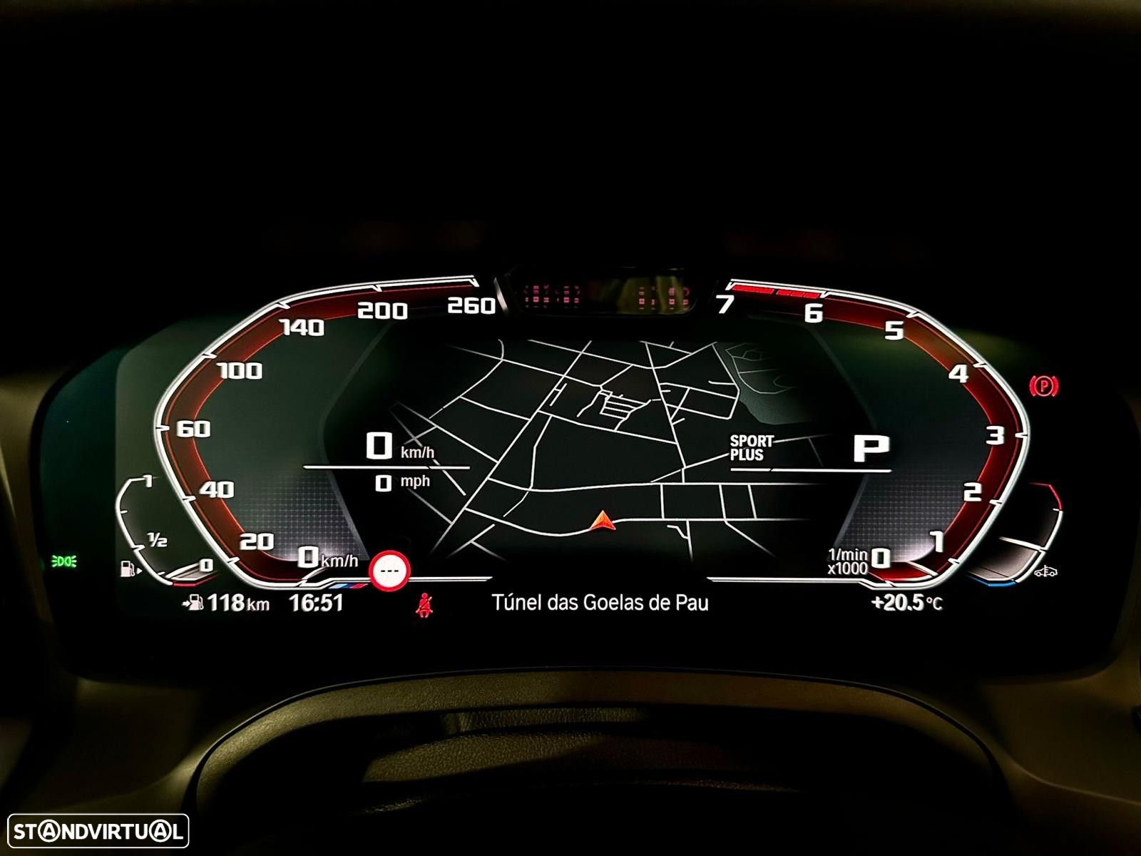 BMW 330 i Pack M Auto - 22