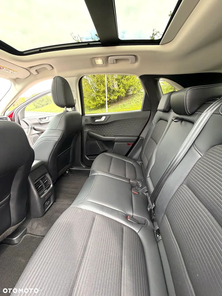 Ford Kuga 2.5 FHEV FWD Titanium X - 10