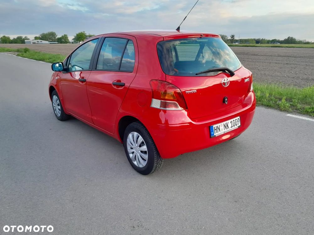 Toyota Yaris 1.0 Active - 3