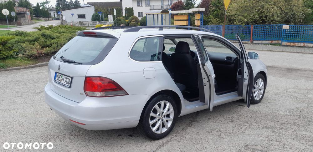 Volkswagen Golf - 14