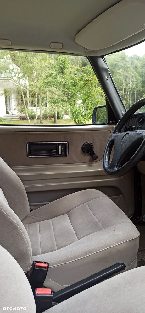 Saab 900 - 3