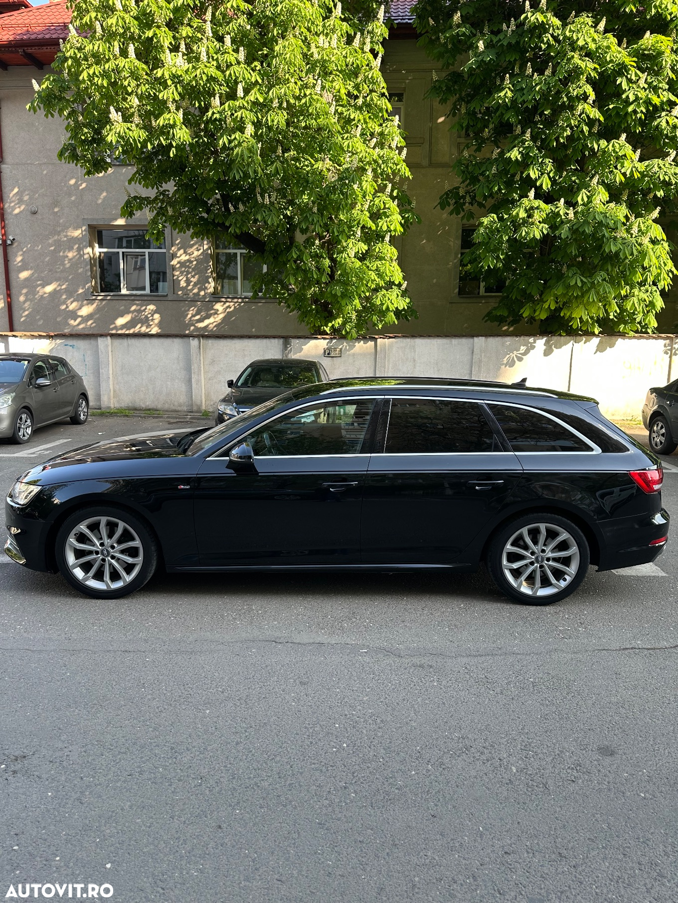 Audi A4 2.0 TDI S tronic - 2