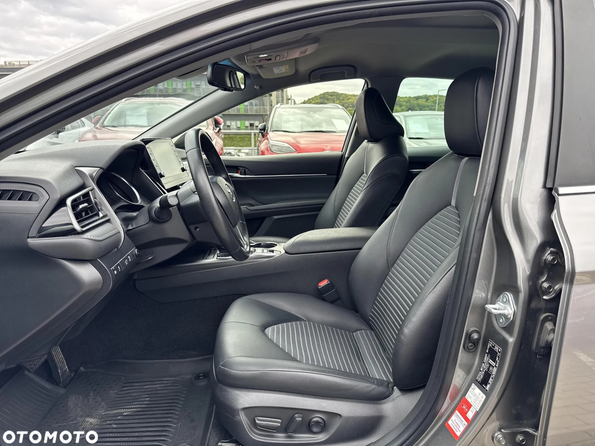 Toyota Camry 2.5 Hybrid Prestige CVT - 9