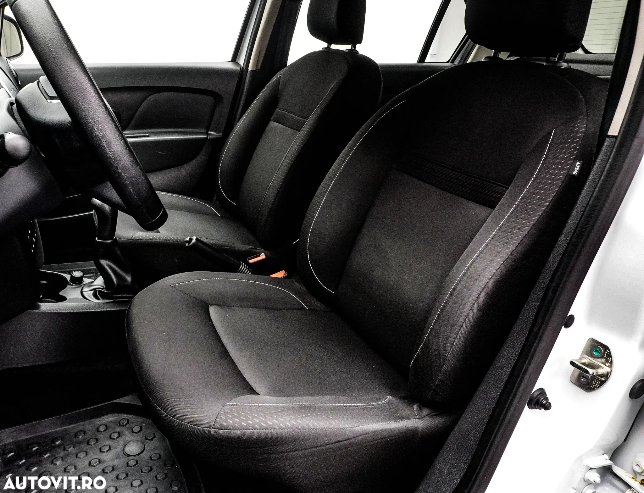 Dacia Logan 1.5 DCI Laureate - 14