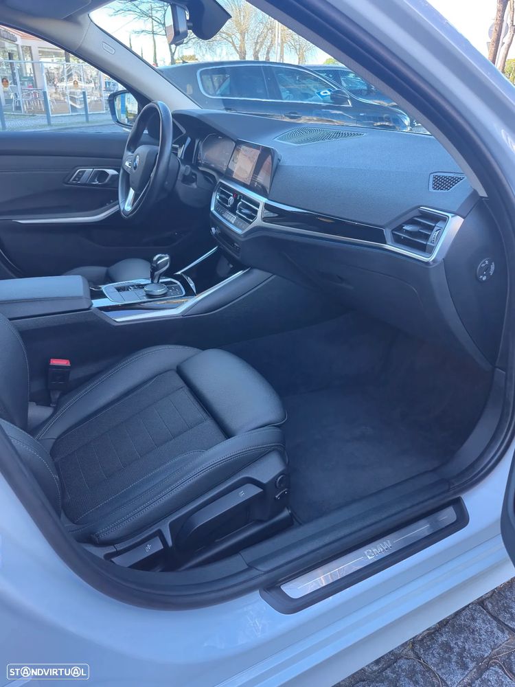 BMW 330 e xDrive Aut. - 14