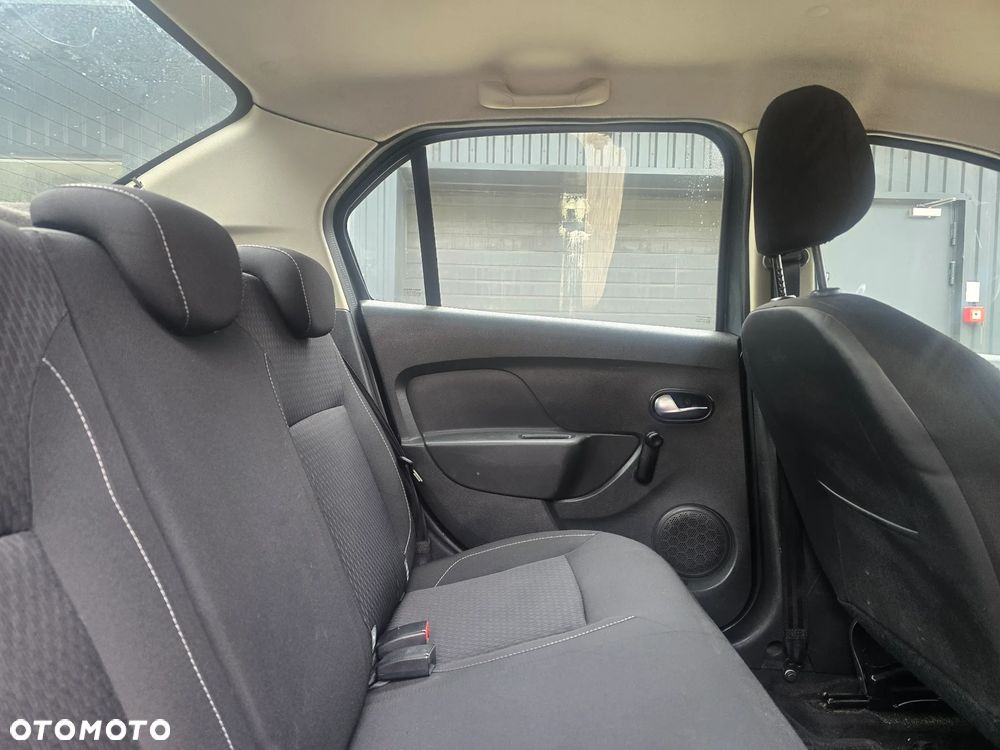 Dacia Logan - 6