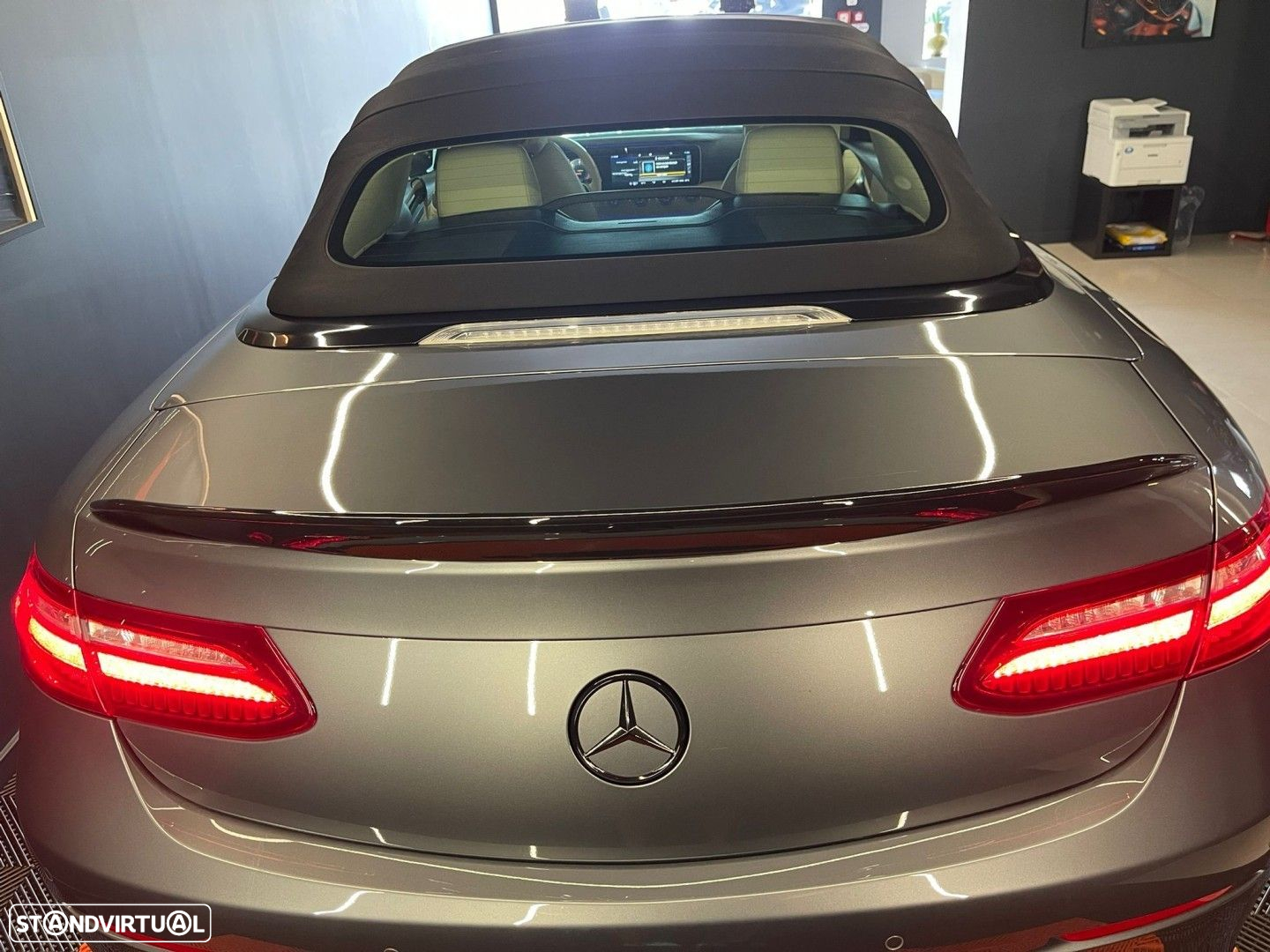 Mercedes-Benz E 220 d - 25