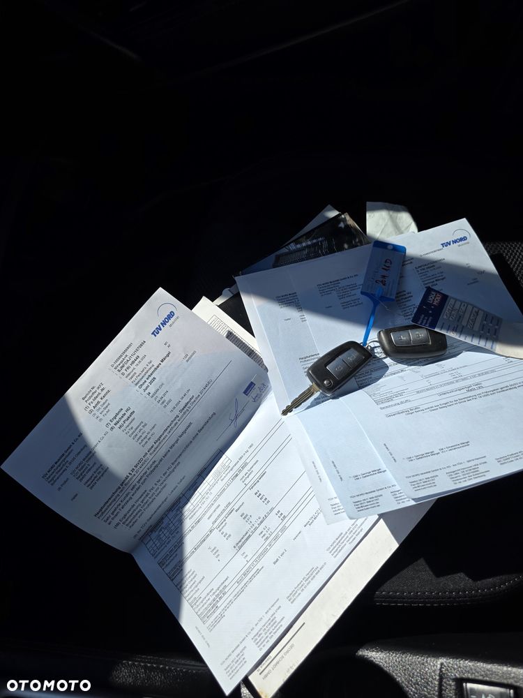 Nissan Qashqai 1.6 dCi 360 S&S - 28