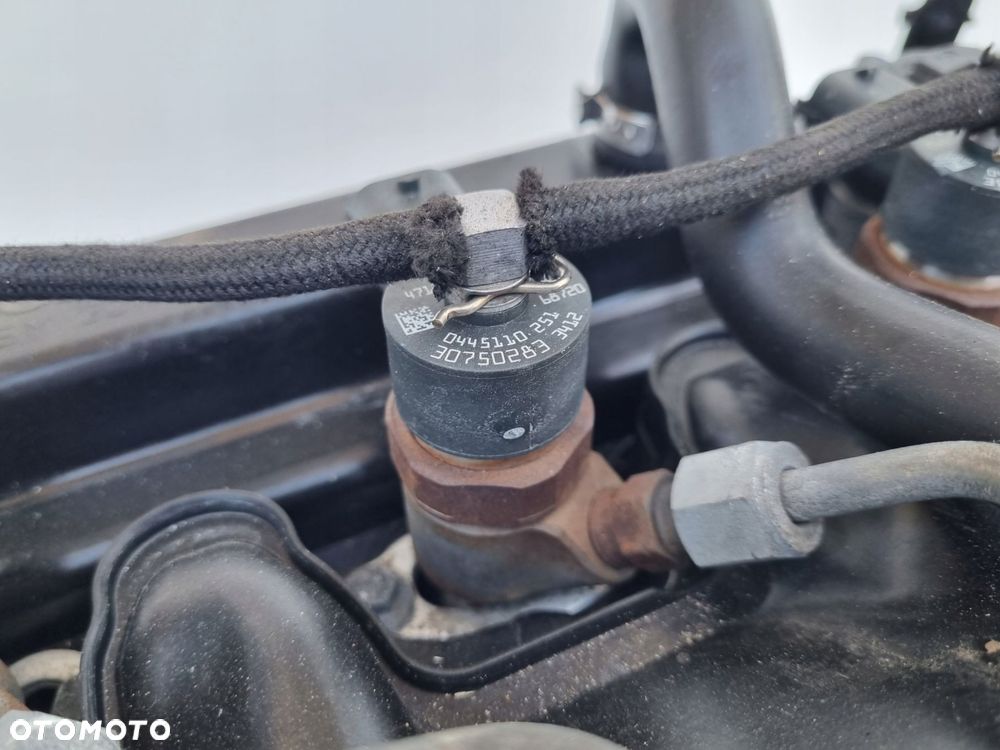 SILNIK Volvo V50 2.4 D5 179KM 04-12r D5244T8 D5244T13 - 6