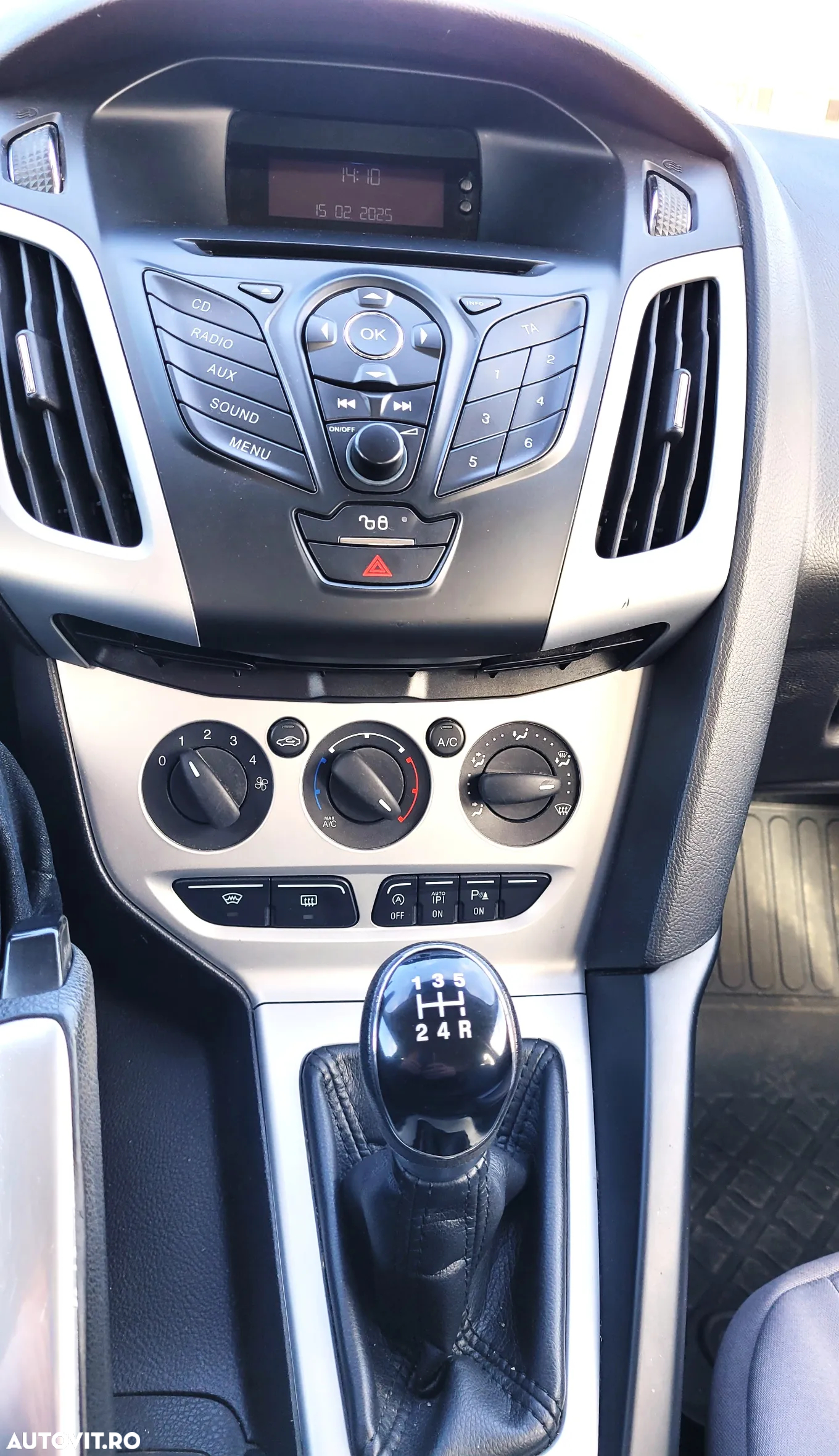 Ford Focus - 7