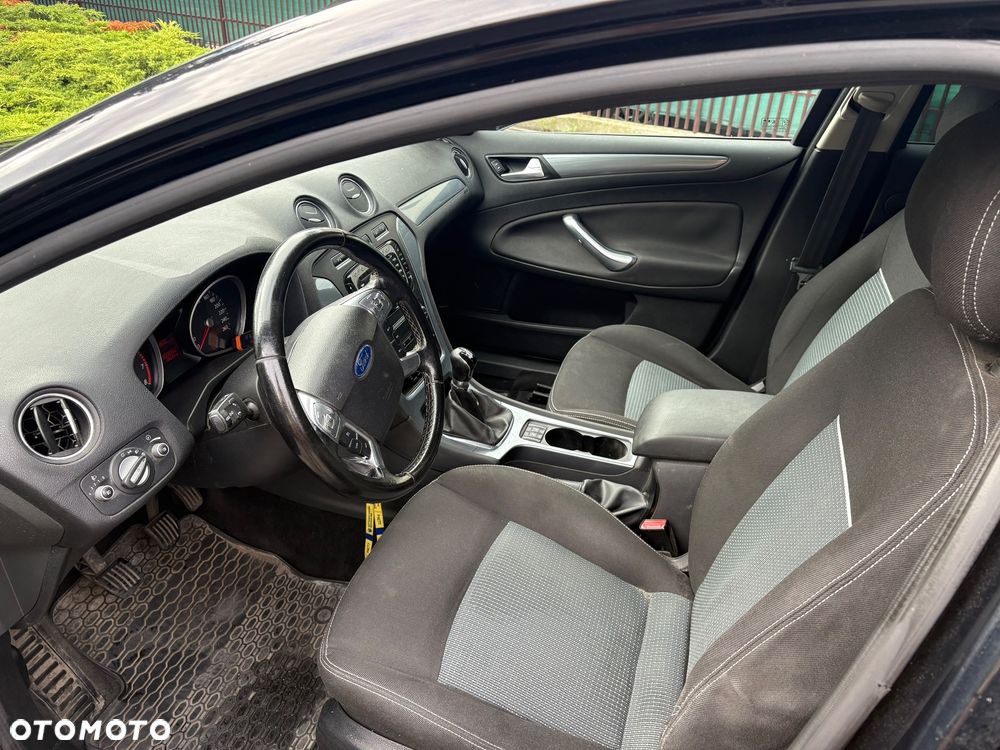 Ford Mondeo 2.0 FF Titanium - 5