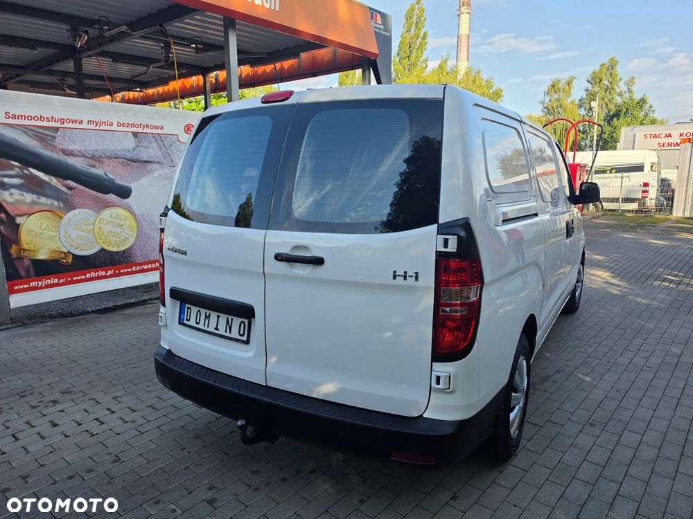 Hyundai H1 Starex Grand Starex - 8