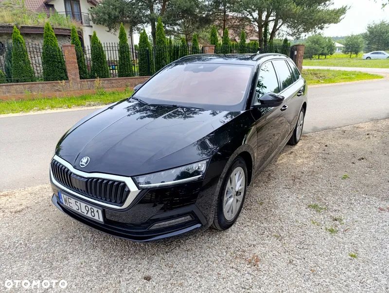 Skoda Octavia 2.0 TDI Ambition DSG - 1