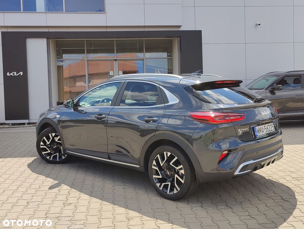 Kia XCeed 1.5 T-GDI M DCT - 2