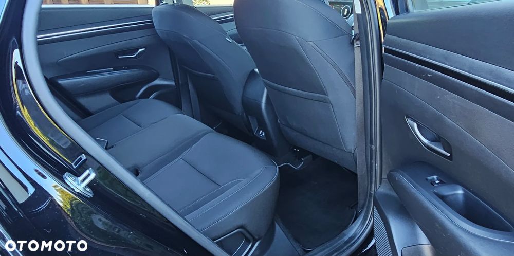 Hyundai Tucson 1.6 CRDi 48V-Hybrid 2WD DCT Select - 20