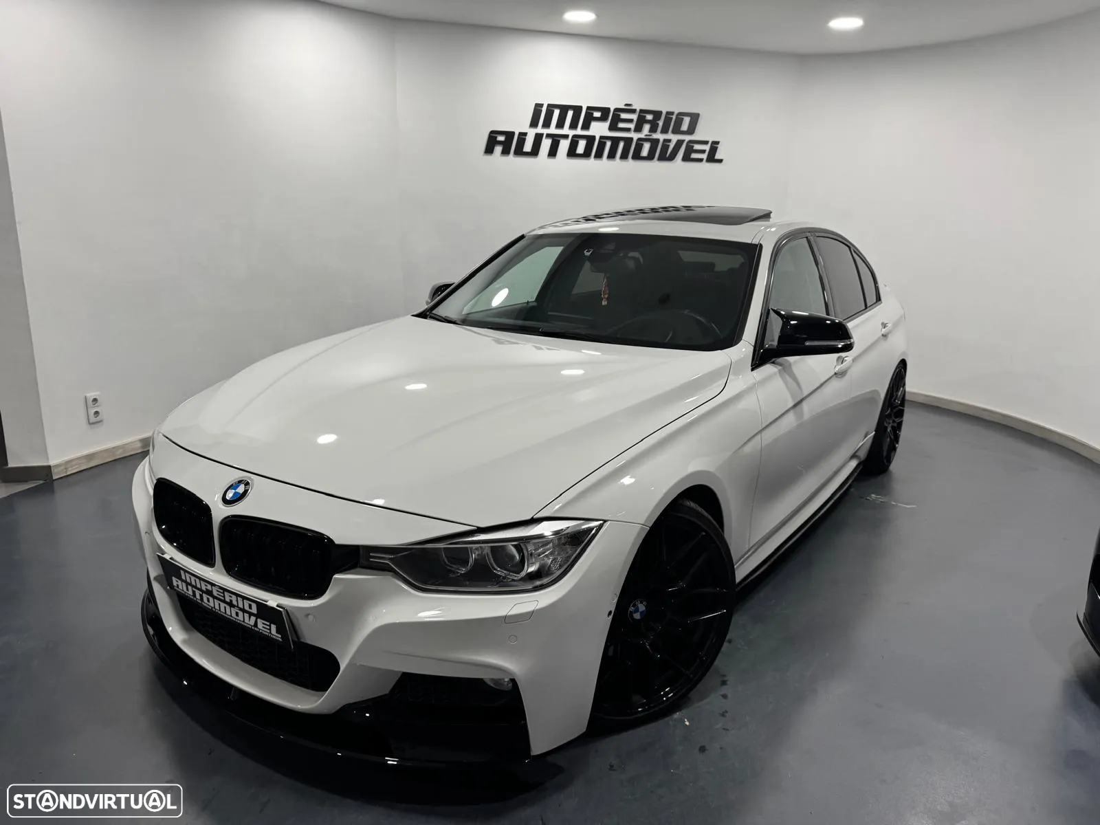 BMW 335 i Auto Pack M - 3