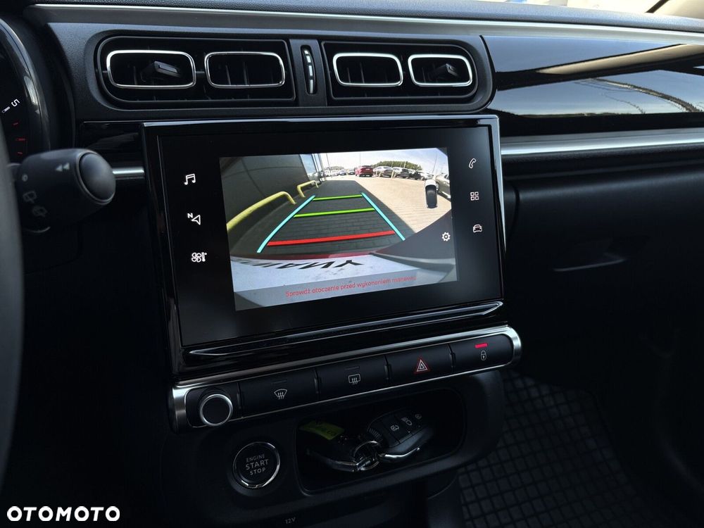 Citroën C3 1.2 PureTech Shine EAT6 - 18