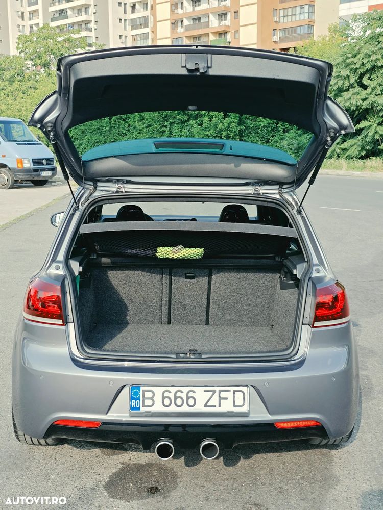 Volkswagen Golf 2.0 R DSG - 5