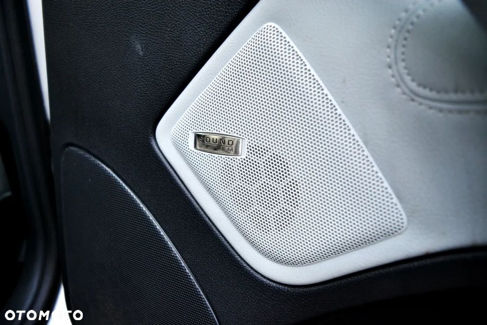 Skoda Octavia 2.0 TDI DPF DSG Laurin & Klement - 26