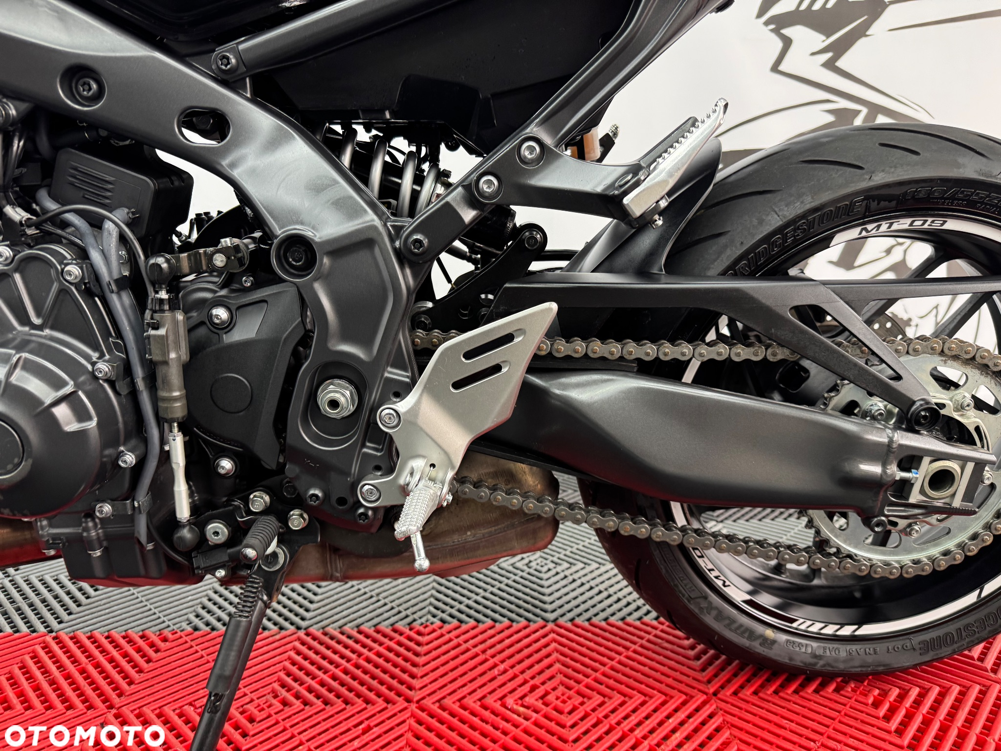 Yamaha MT - 18