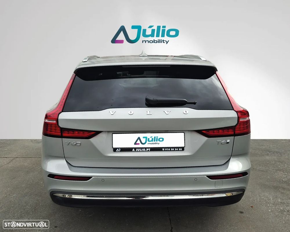 Volvo V60 2.0 T6 AWD TE Plus Dark - 8