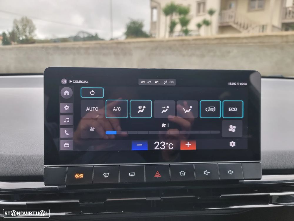 MG MG4 64 kWh Comfort - 19