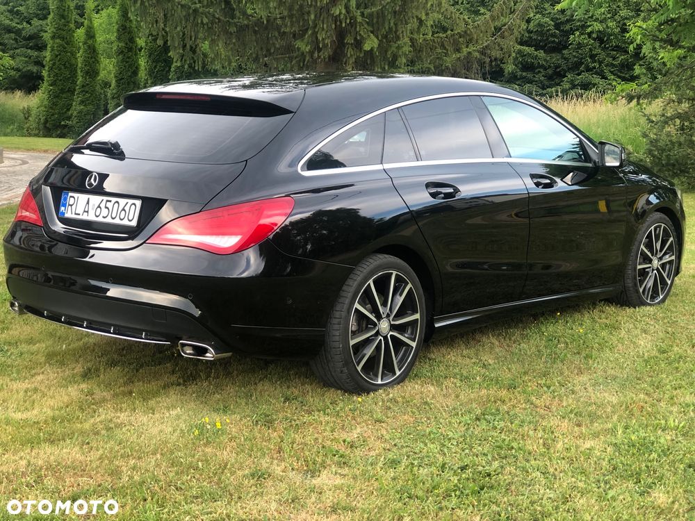 Mercedes-Benz CLA 180 7G-DCT Urban - 21