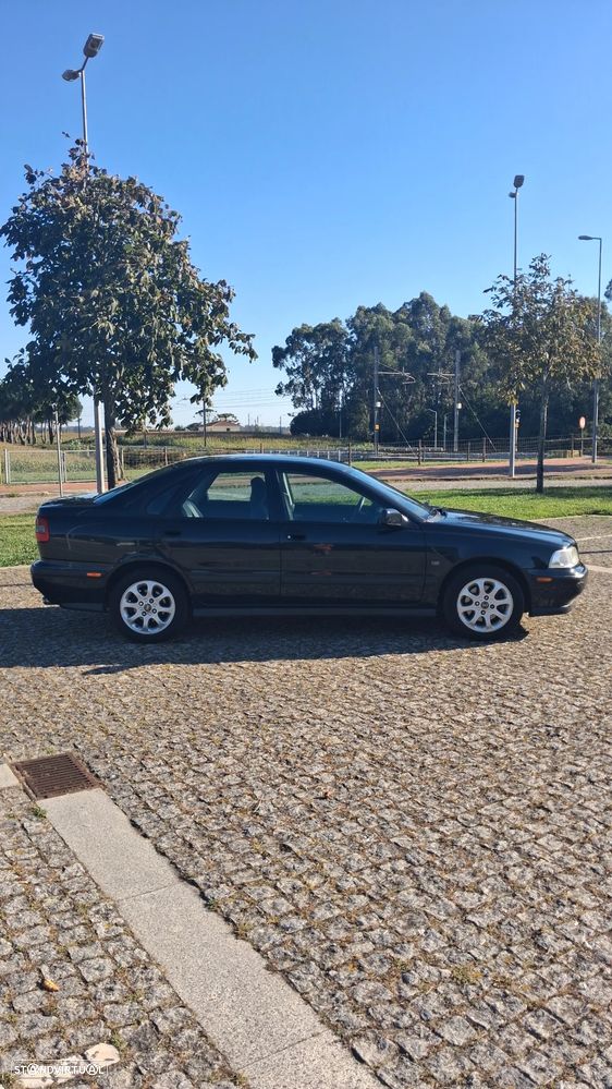 Volvo S40 1.6 - 11