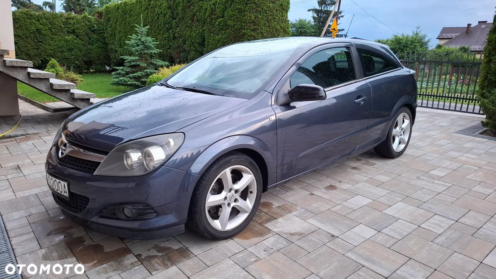 Opel Astra 1.9 CDTI Sport - 1