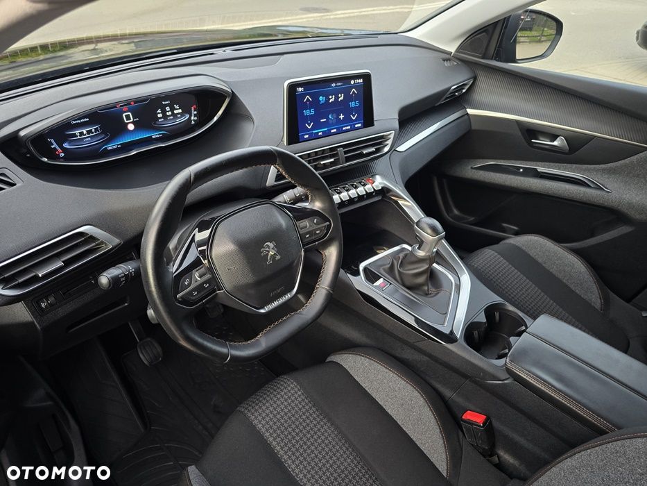 Peugeot 3008 BlueHDi 120 Stop & Start Active - 26