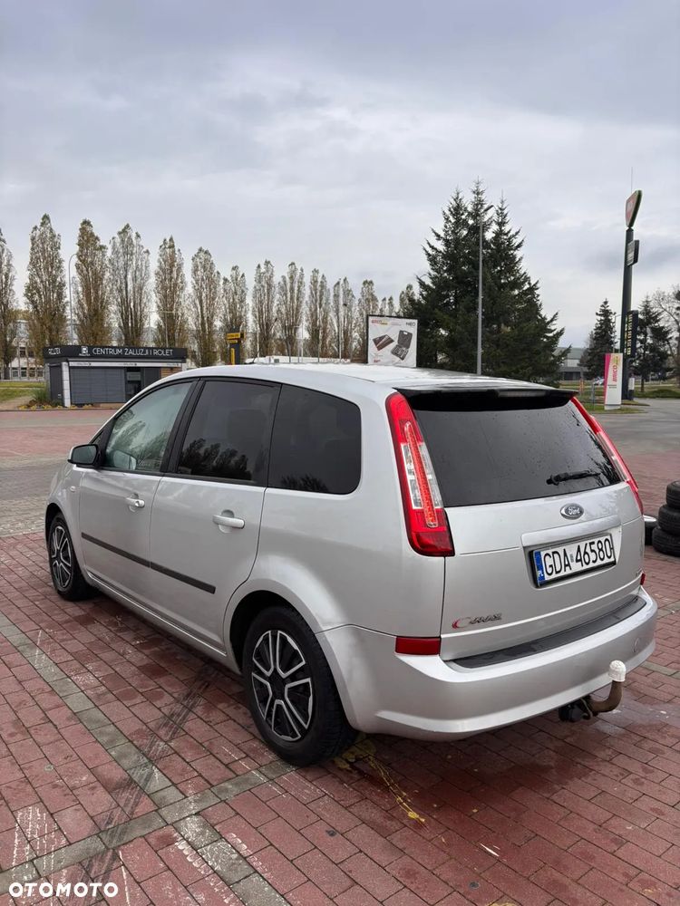 Ford C-MAX - 11