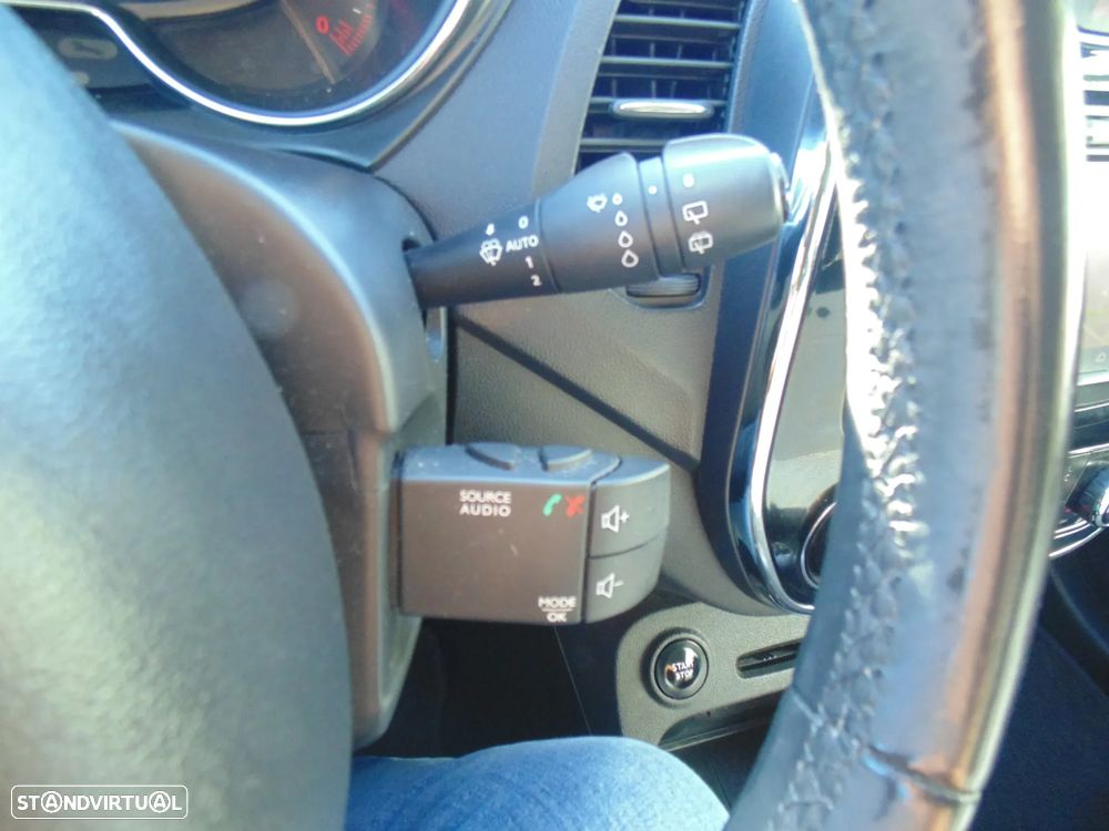Renault Captur 1.5 dCi Exclusive - 28