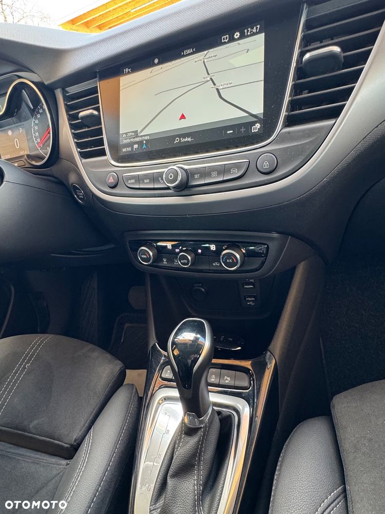 Opel Crossland 1.2 T Elegance - 22