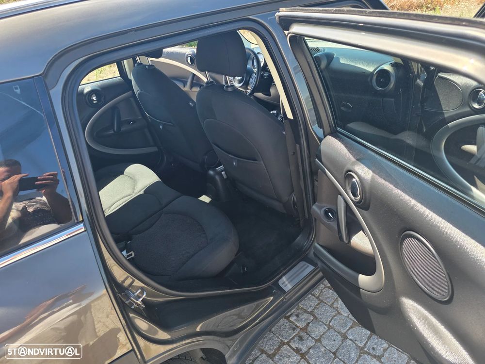 MINI Countryman One D - 10